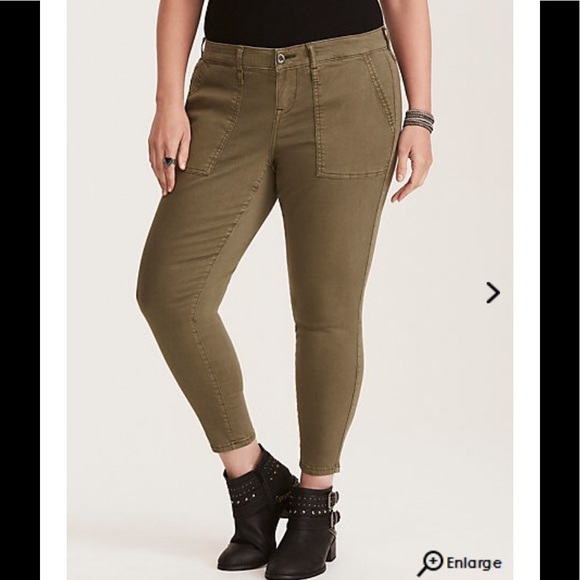 Torrid pants - Picture 2 of 3